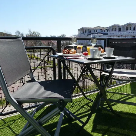 14 Im Haus Huehnergott - 4 Personen, Parkplatz Inclusive * Sellin (Rugen)
